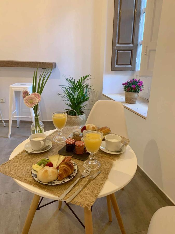 Casa Del Azucar Bed & Breakfast โมตริล ภายนอก รูปภาพ